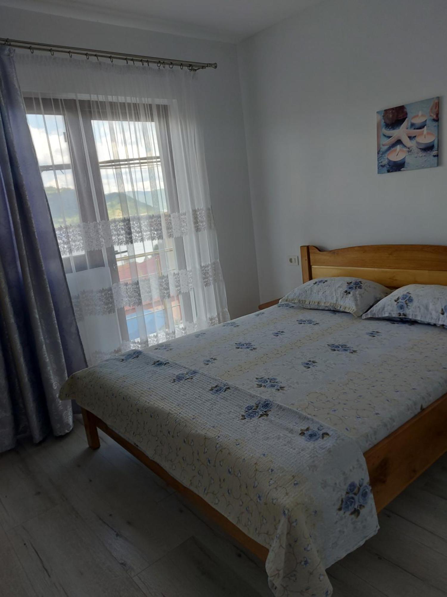 Hotel Casa Dalys Orşova Esterno foto