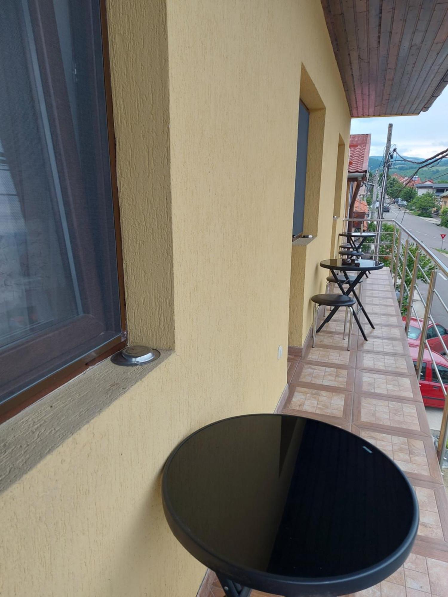 Hotel Casa Dalys Orşova Esterno foto